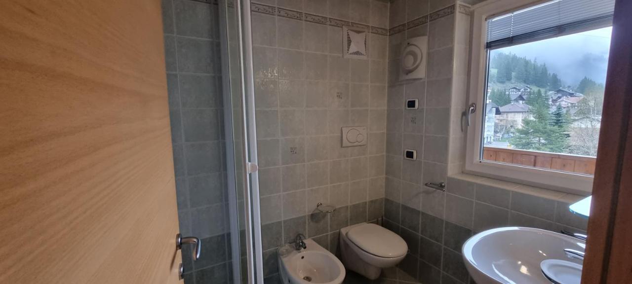 Casa Soraruf Lägenhet Campitello di Fassa Exteriör bild